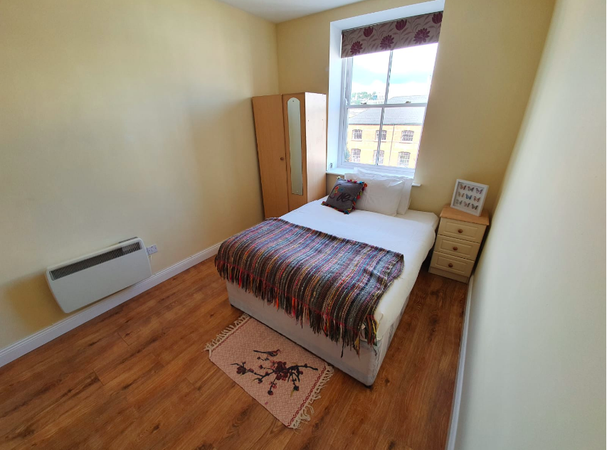Ensuite room in a modern 4-bed apartment